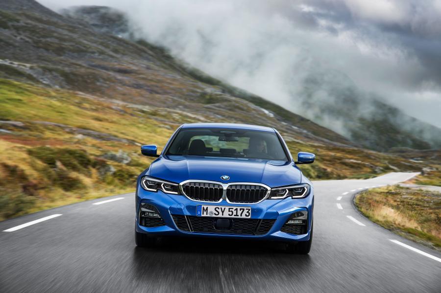  BMW 330i M Sport (G20) 2019 года  (WW) (фото 9 из 284)